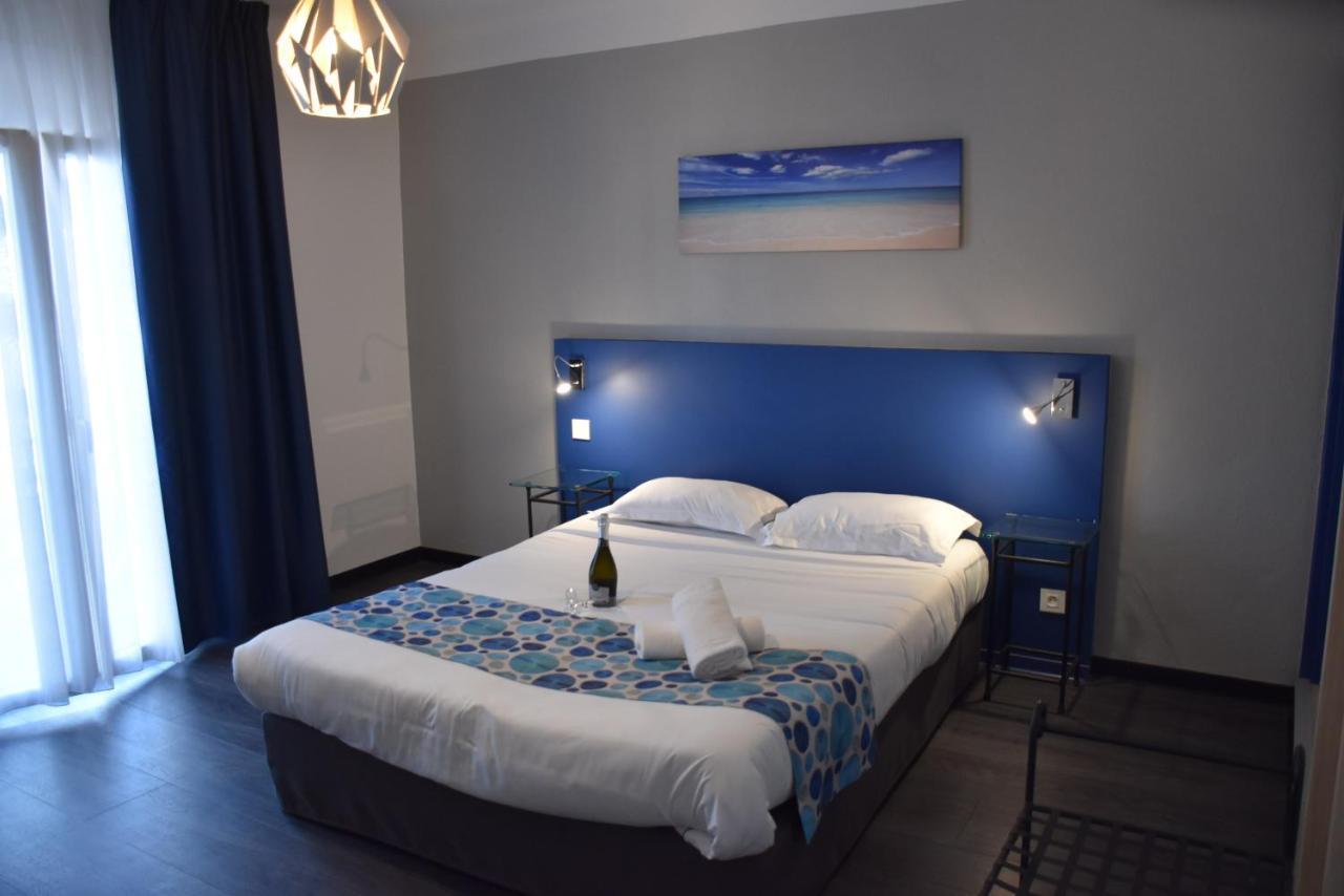 Hotel Bel Azur Six-Fours-les-Plages Bagian luar foto