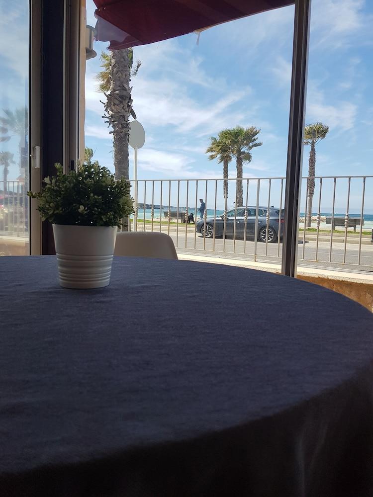 Hotel Bel Azur Six-Fours-les-Plages Bagian luar foto